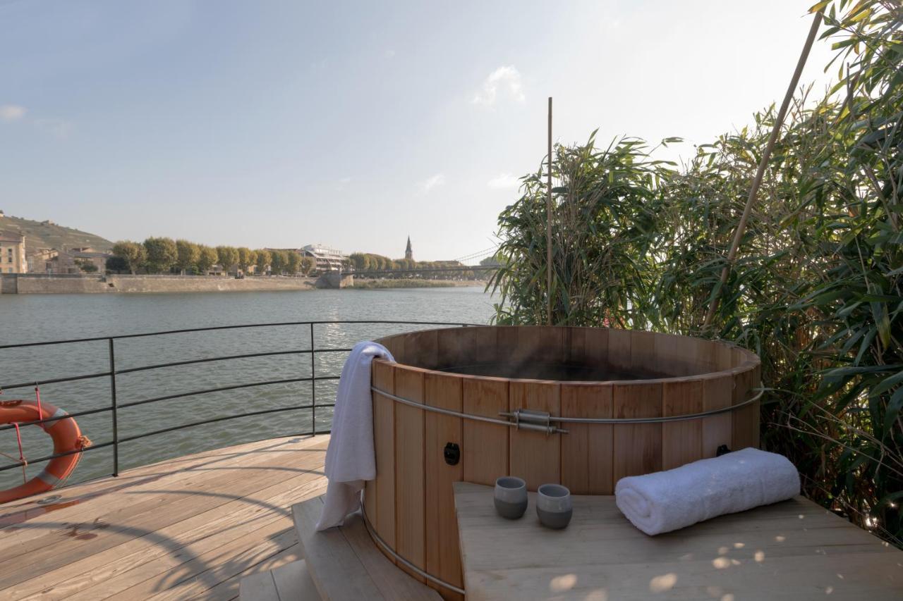 Hotel La Peniche - Bed And Bicycle - Tournon Exterior foto